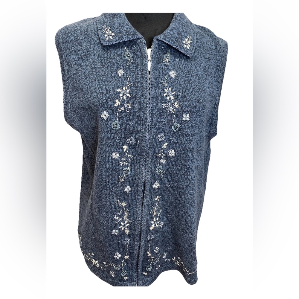 Hampshire Studio 1990s blue knit‎ sweater vest ladies medium beaded embroidered